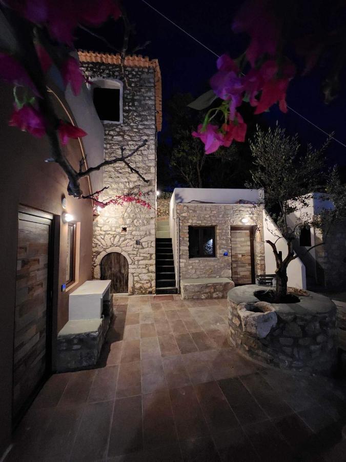 Elia Luxury Rooms Areopoli Exterior photo
