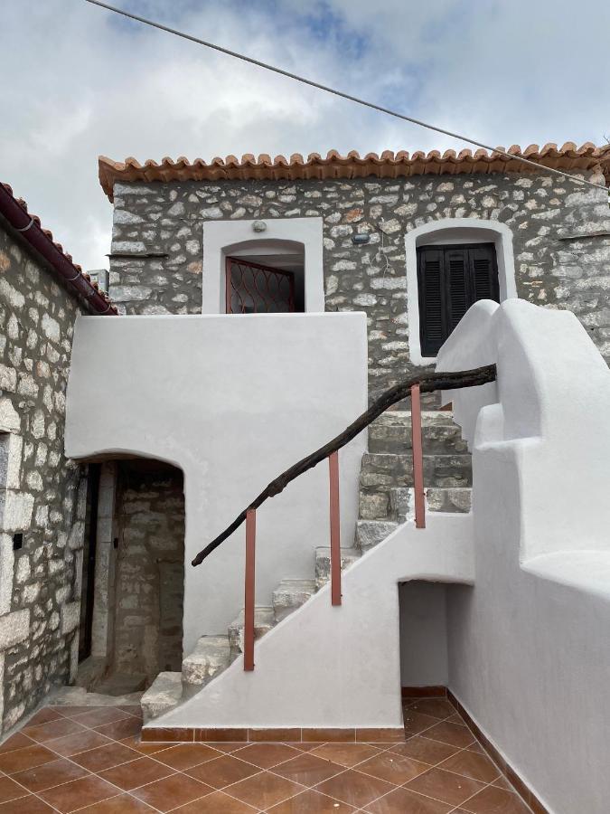 Elia Luxury Rooms Areopoli Exterior photo