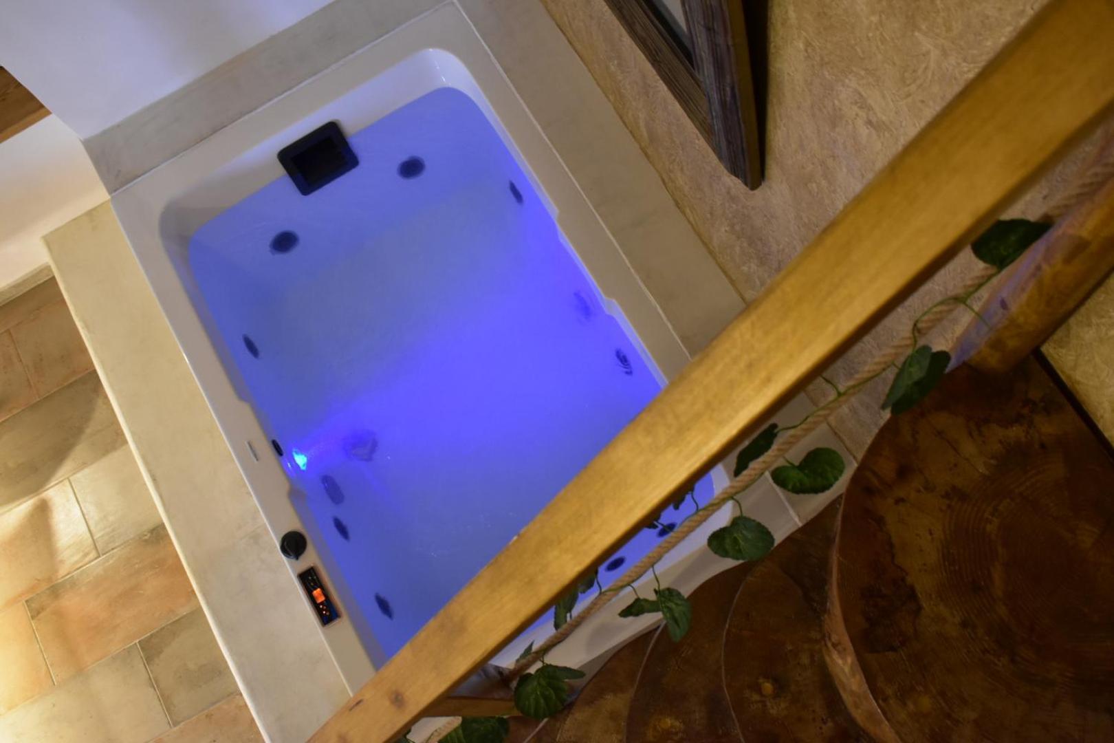 Elia Luxury Rooms Areopoli Exterior photo